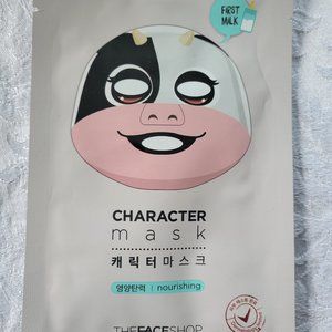 Nwt Character mask first milk nourishing